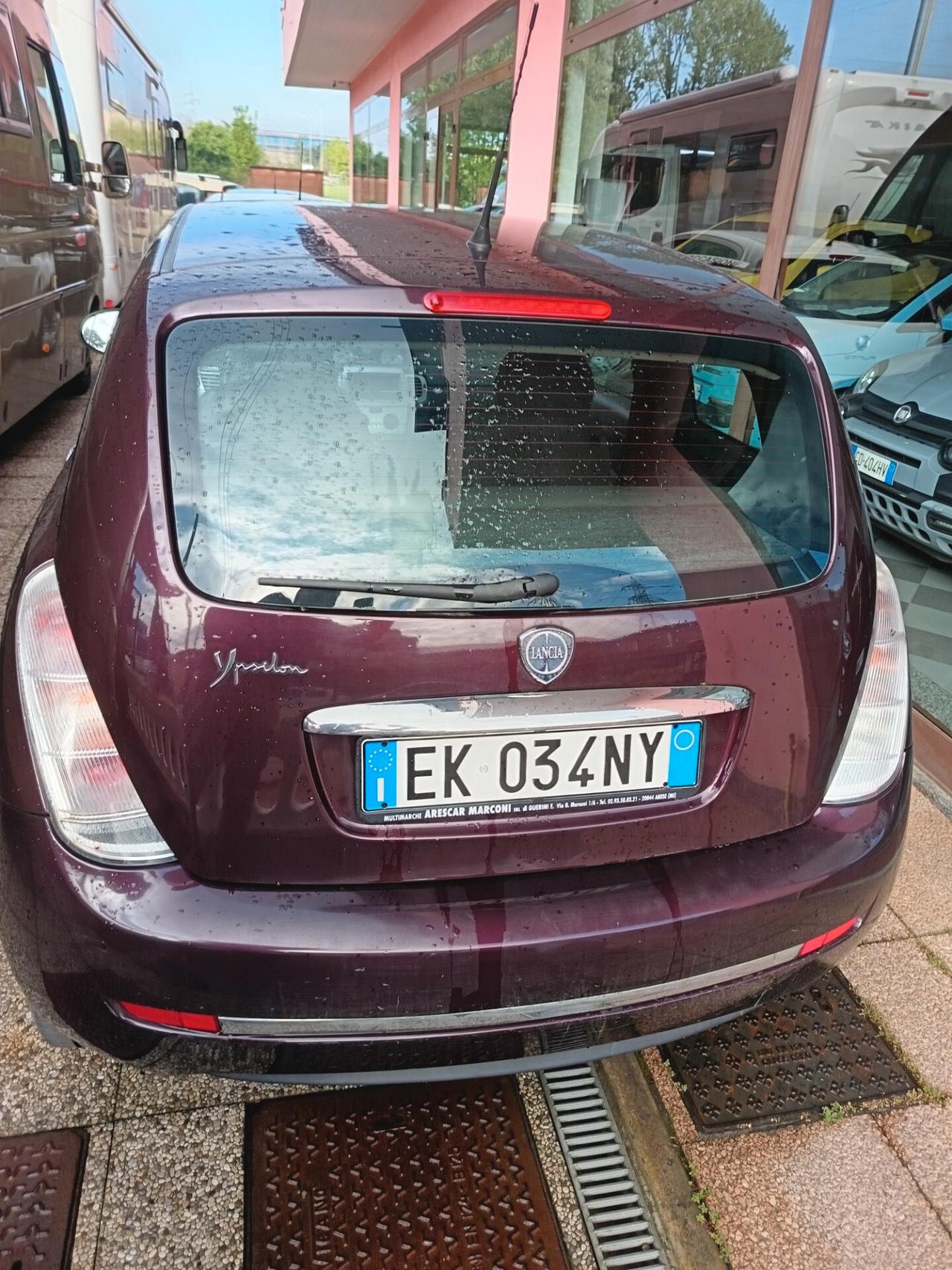 Lancia Ypsilon 1.2 69 CV 5 porte S&S Platinum
