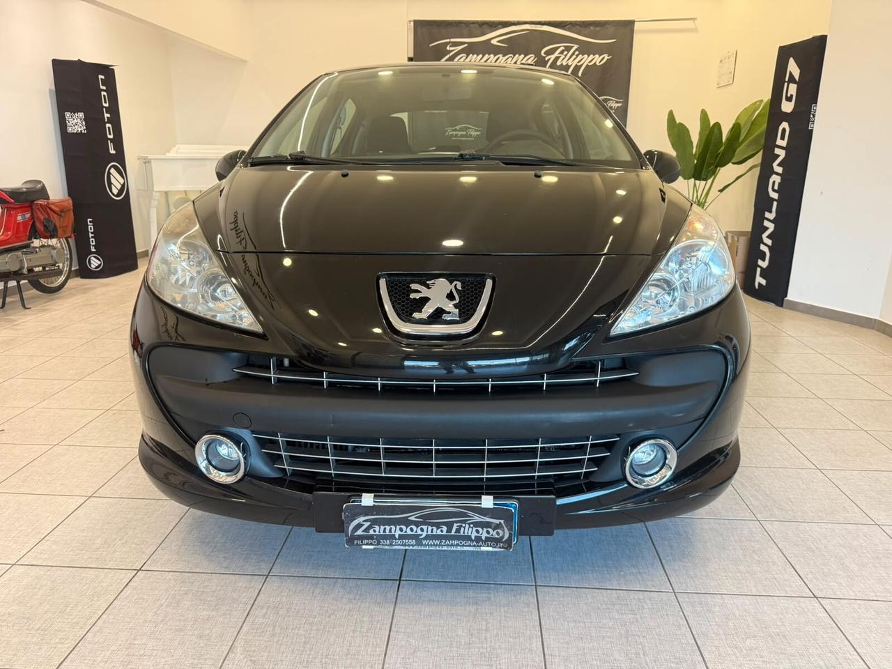 Peugeot 207 1.6 HDi 90CV 5p. XS