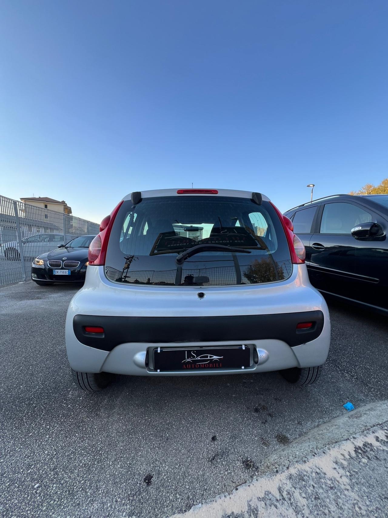 Peugeot 107 1.0 68CV 5p. Desir