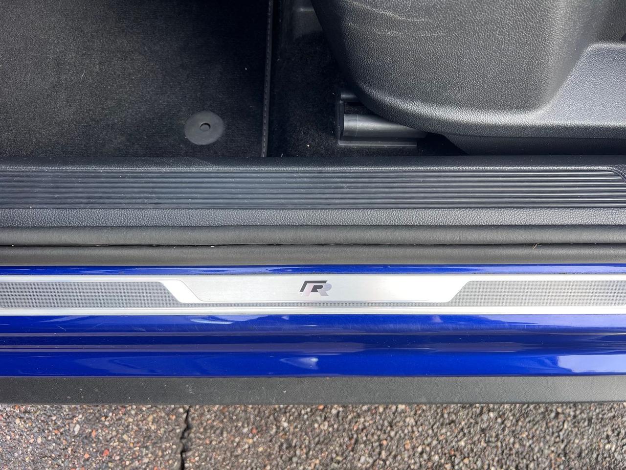 Volkswagen T-Roc 2.0 TSI R R Line #7984