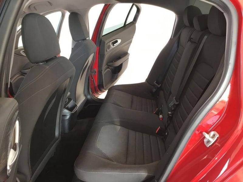 Alfa Romeo Giulia 2.2 Turbodiesel 160 CV AT8 Sport-Tech