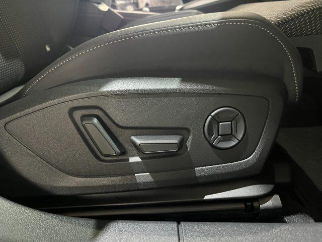 AUDI A3 SPB 35TFSI Stronic S line Sline BLACL LINE/MATRIX