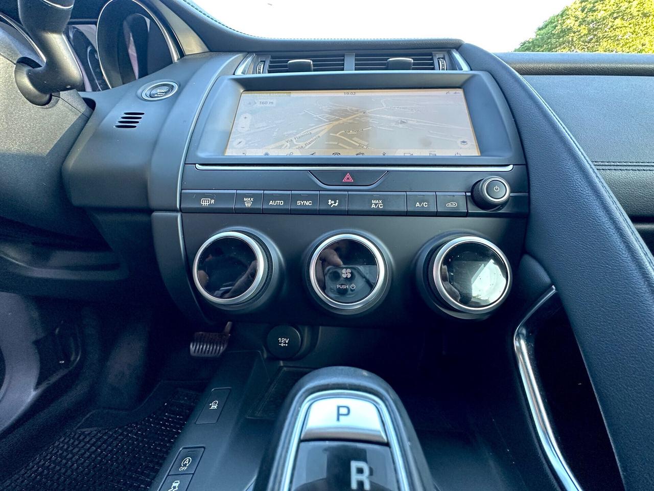 Jaguar E-Pace 2.0D 180 CV AWD aut. R-Dynamic HSE Tagliandata Jaguar Permute Rate Garantita