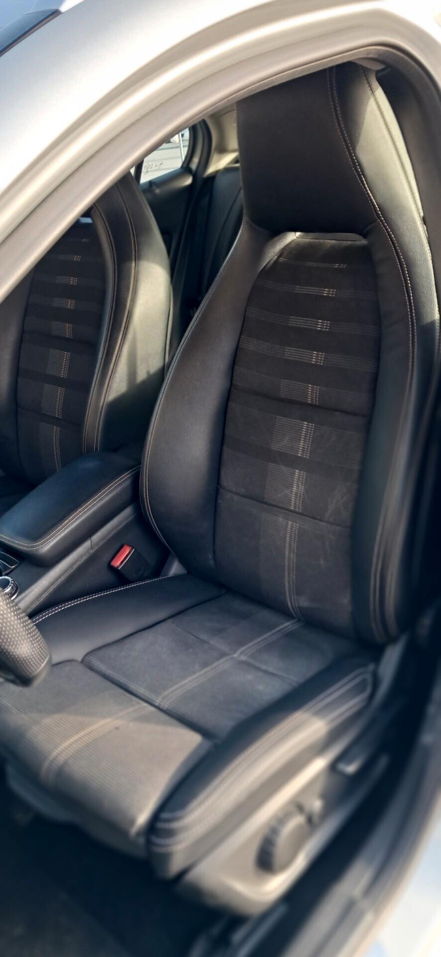 Mercedes-benz GLA 200 d Automatic Premium