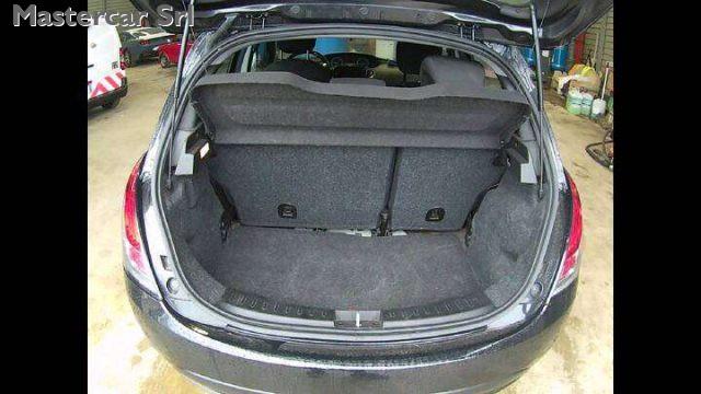 LANCIA Ypsilon 5p. Neopatentati 1.0 hybrid Gold tg: GK585ZB