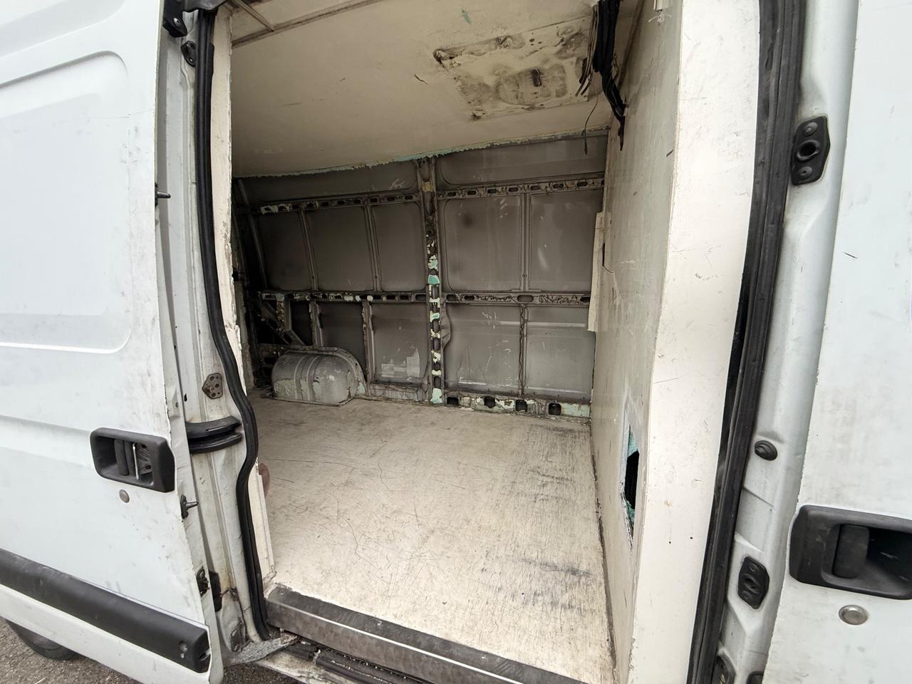 Renault Master T28/100 2.5 dCi PC-TN Furgone Ice