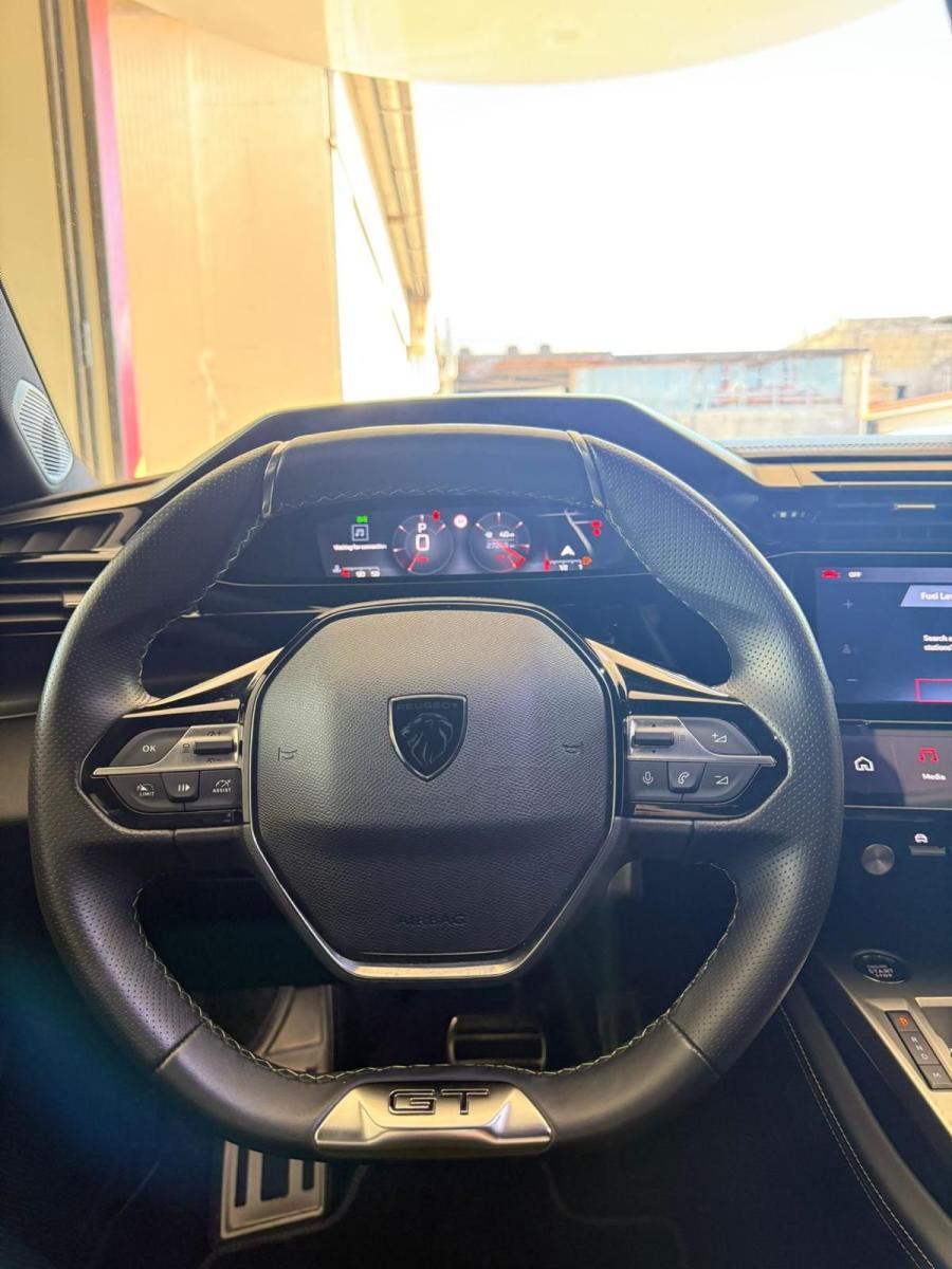 PEUGEOT - 408 - 130 GT EAT8
