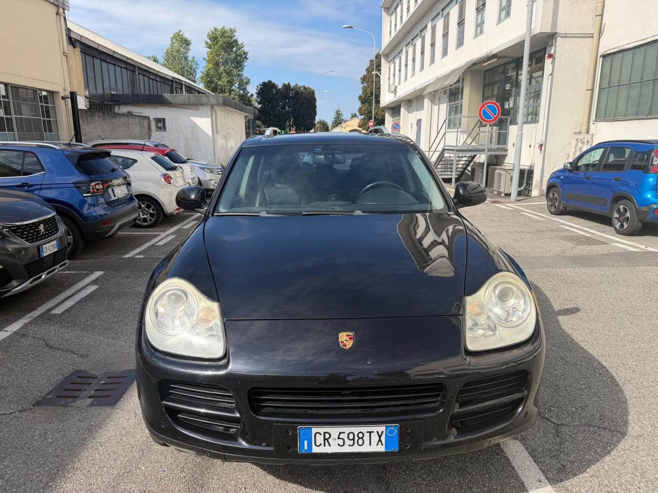 Porsche Cayenne 3.2 V6 full