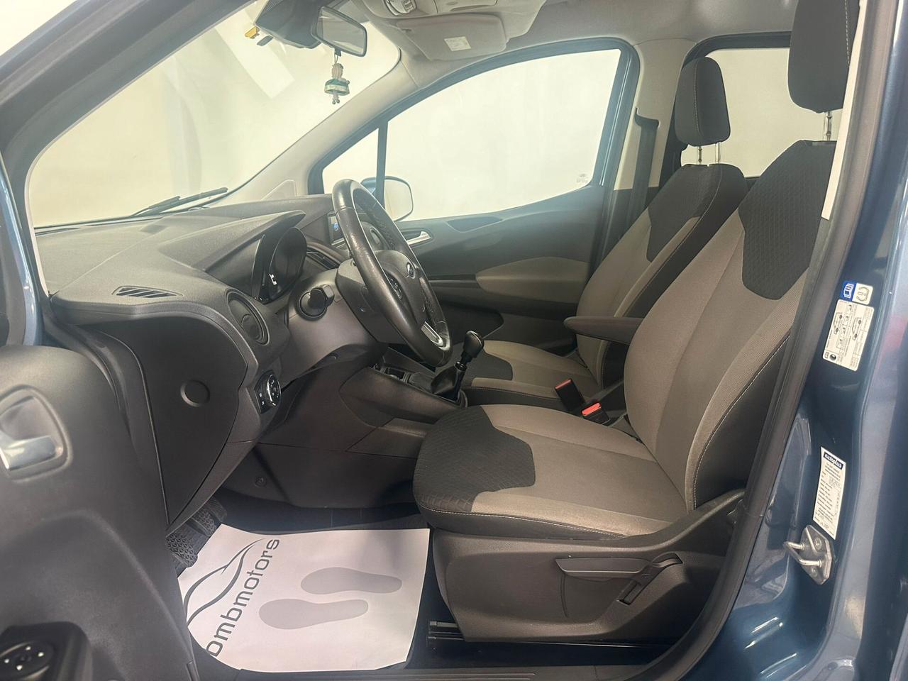 Ford Tourneo Courier 1.0 EcoBoost 100 CV S&S Plus