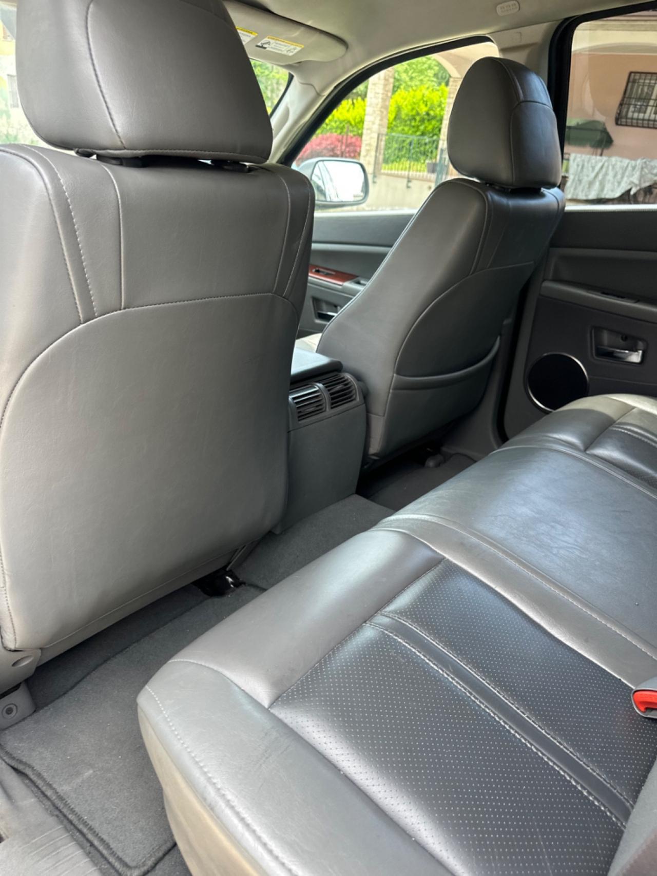 Jeep GRAND CHEROKEE 3.0 V6 CRD OVERLAND KMCERT UNICOPR GARANZ