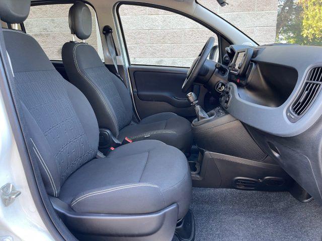 FIAT Panda Cross CROSS 1.0 70CV HYBRID NAVIGATORE SENSORI PARCH.