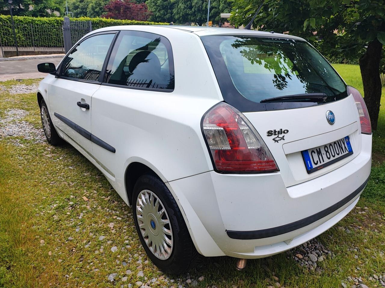 Fiat Stilo 1.6 Benz euro 4 lavori certificati neopatentati