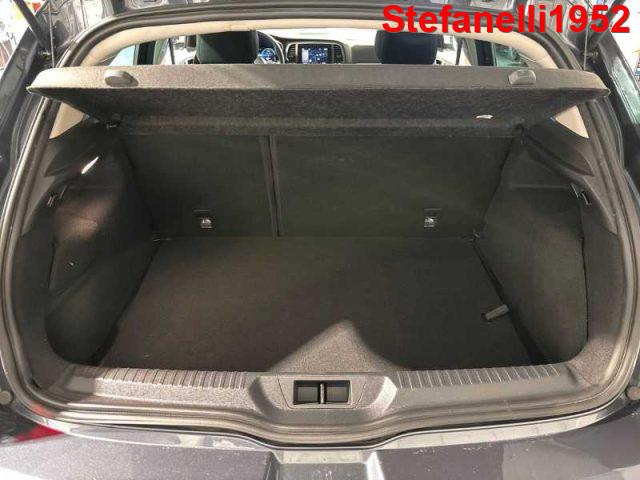 RENAULT Megane IV - 1.6 E-Tech phev Business 160cv auto