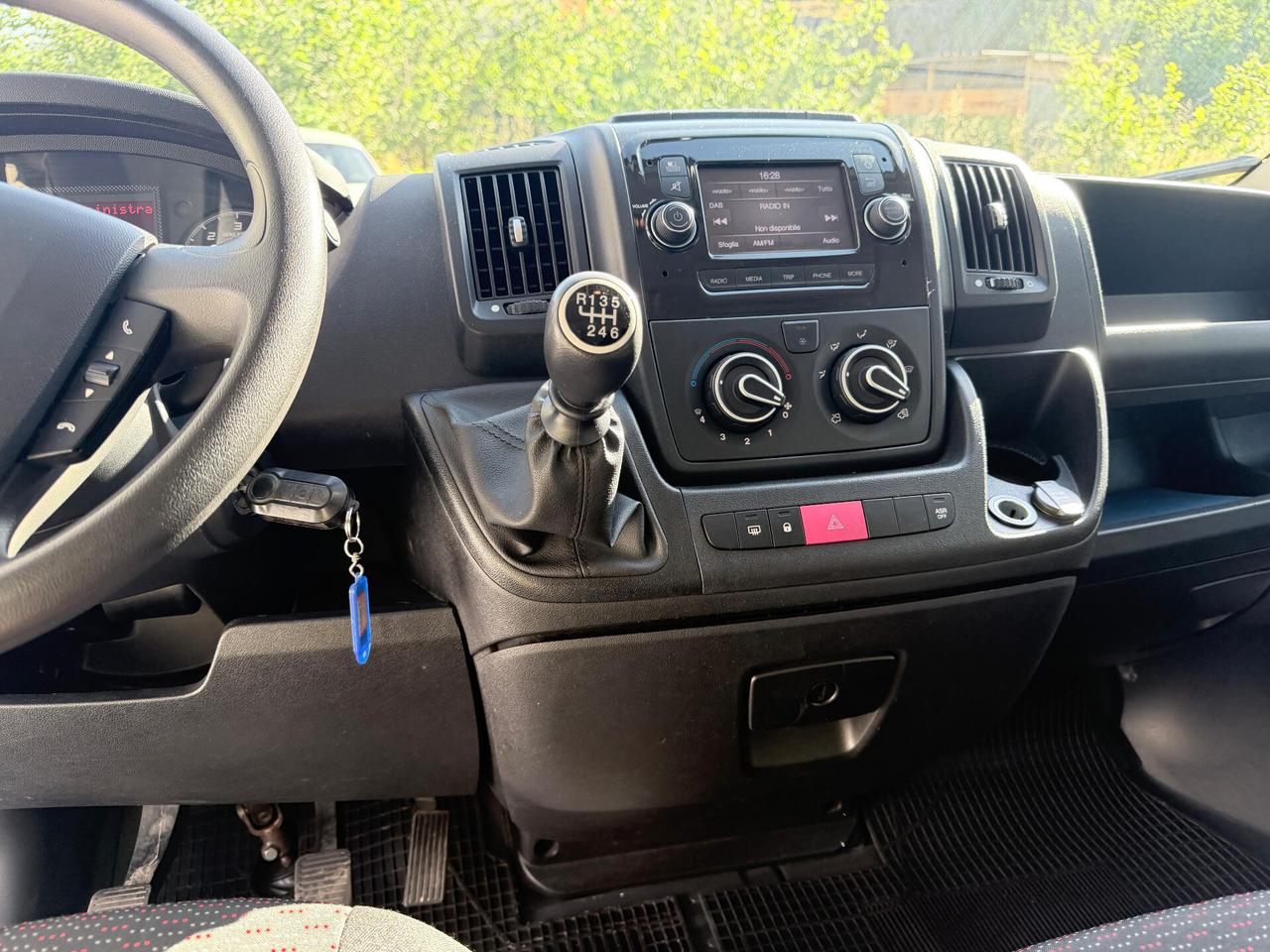 Peugeot Boxer 2.2HDI 140CV L3H3 GRAN VOLUME IVA ESPOSTA
