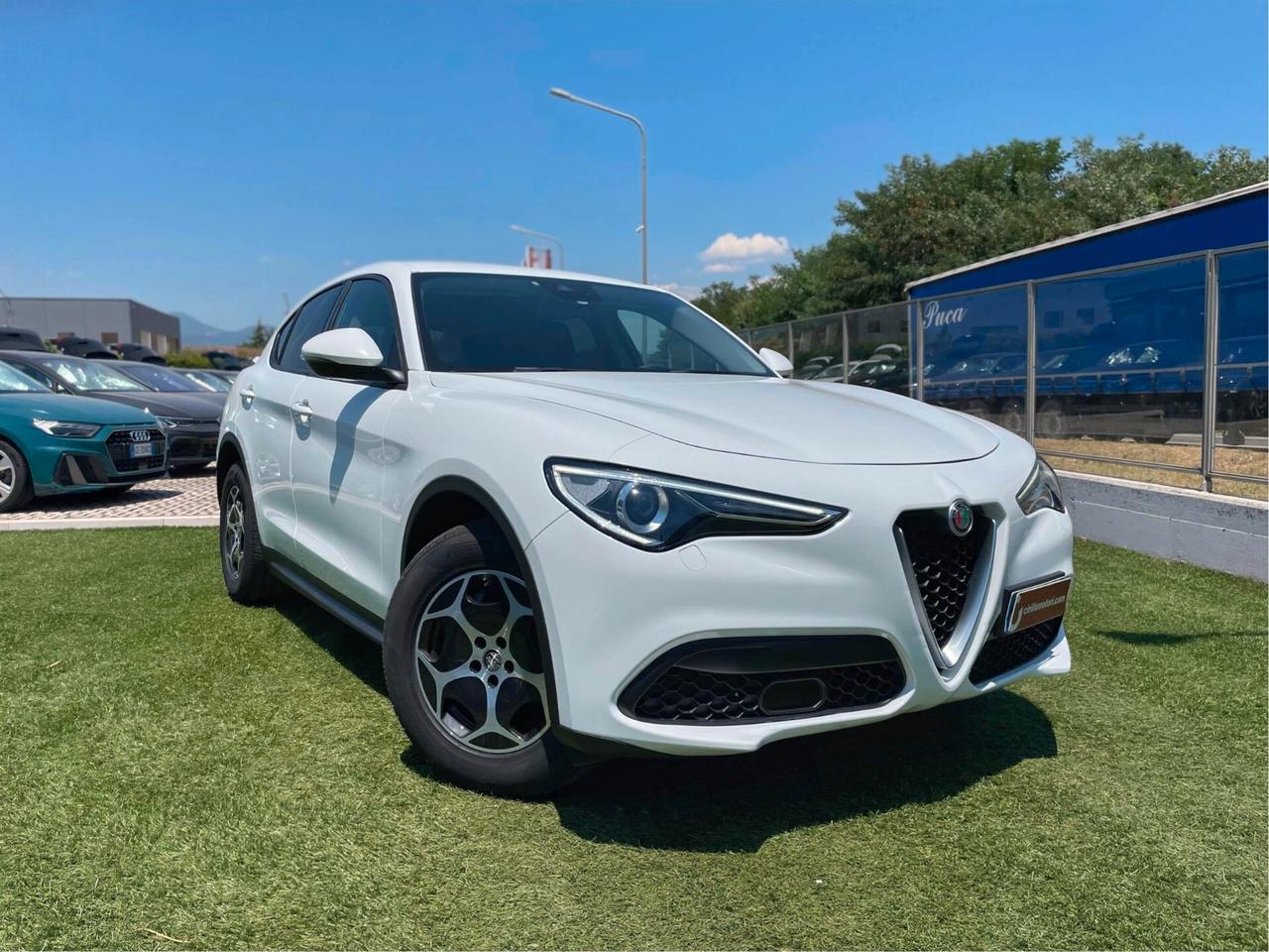 Alfa Romeo Stelvio 2.2 Turbodiesel 160 CV AT8 RWD Business