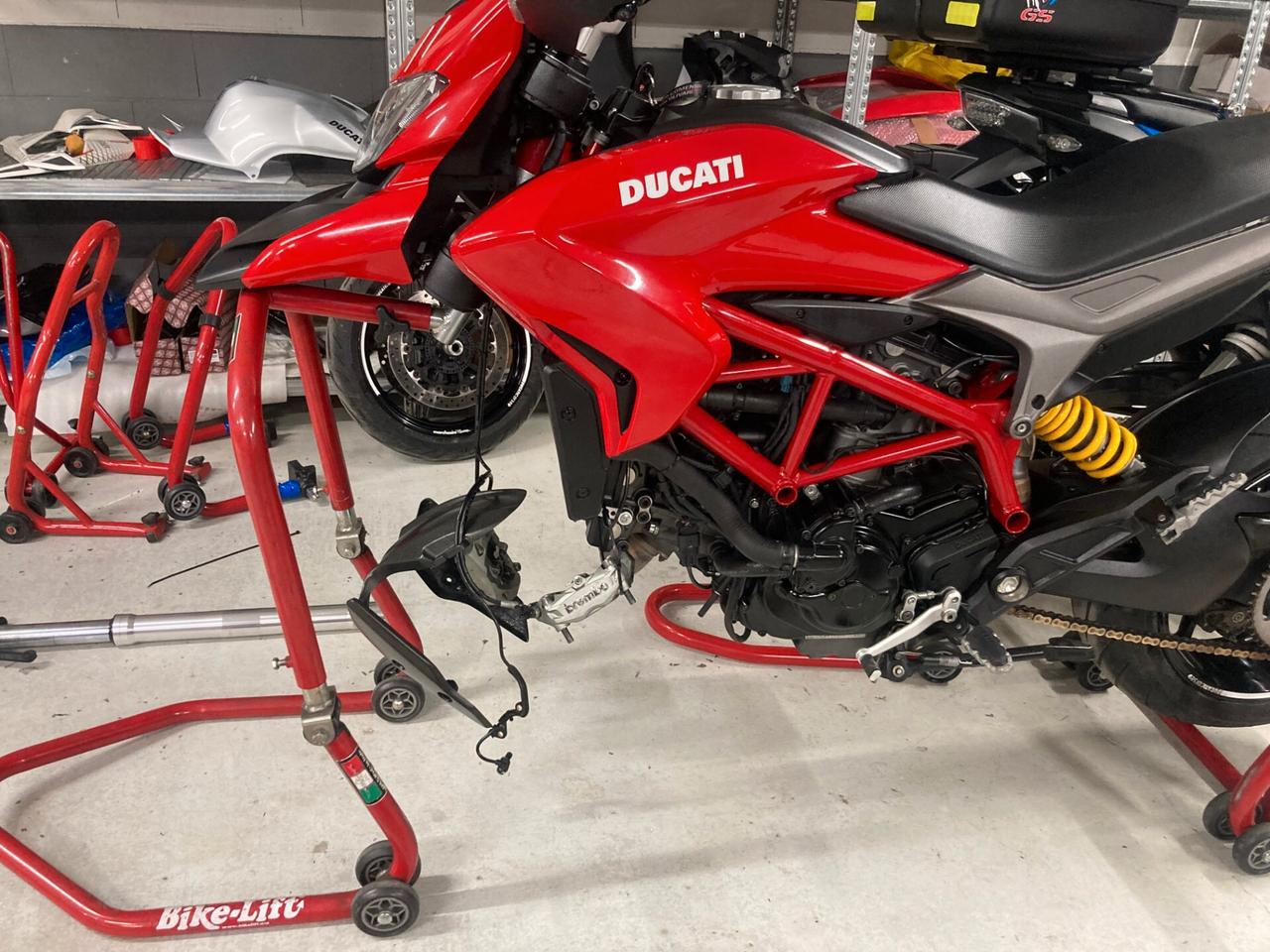 Ducati Hypermotard 821 sc projet