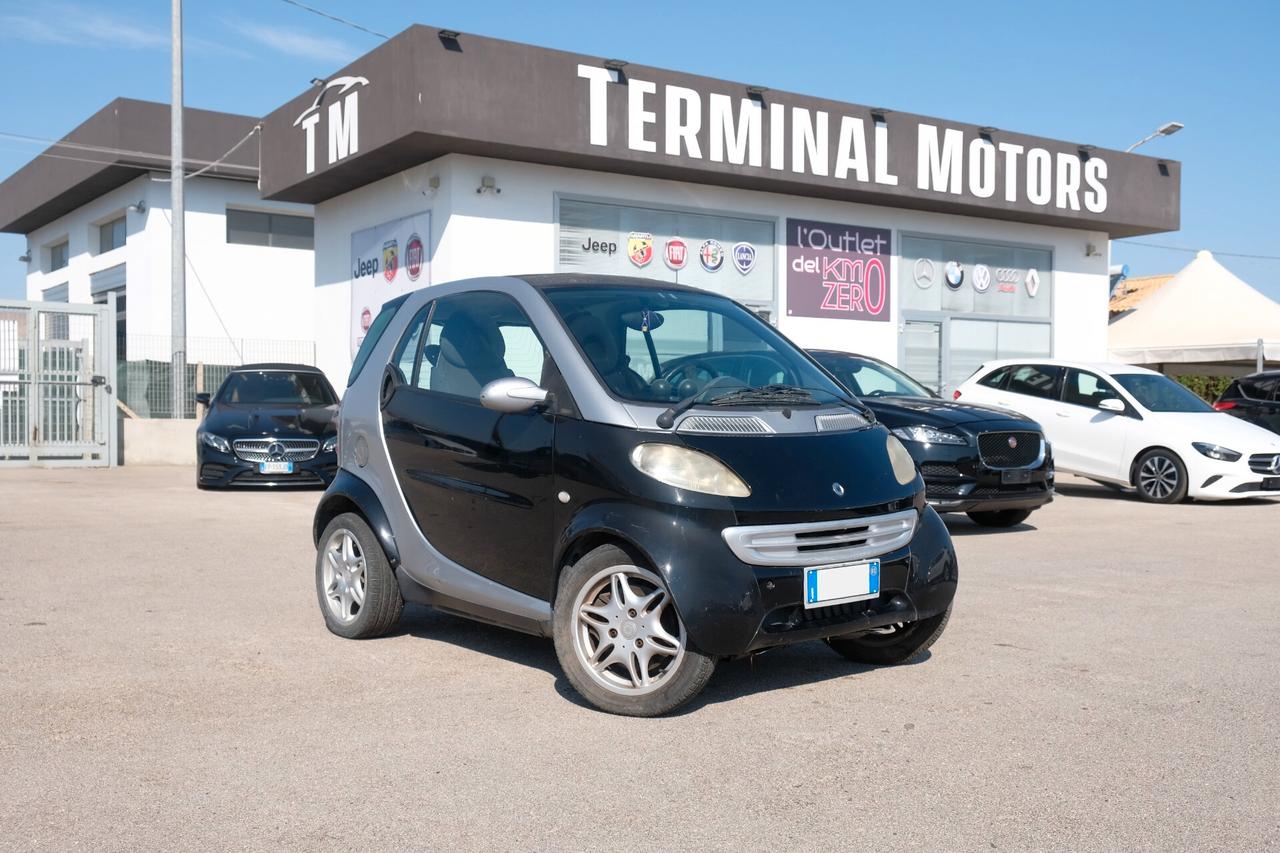 Smart ForTwo 700 coupé pure (45 kW)