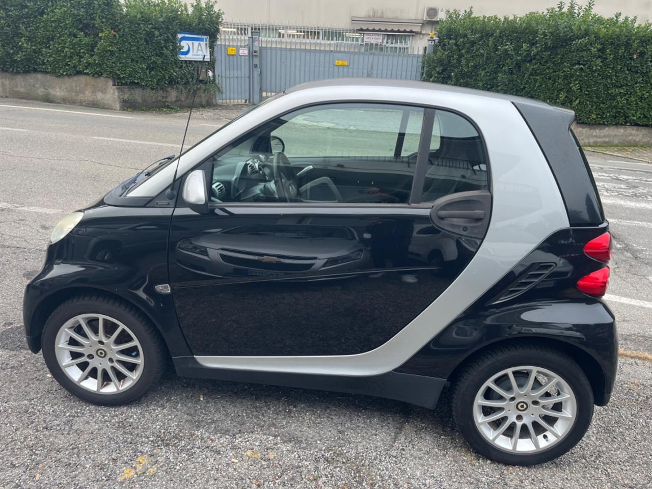 Smart ForTwo 1000 52 kW coupé pure