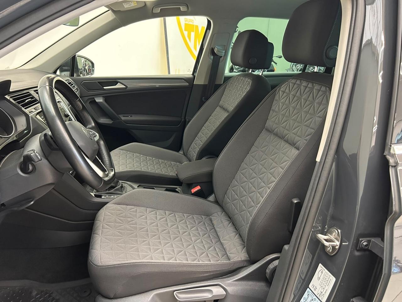 VOLKSWAGEN TIGUAN II 2021 2.0 tdi Life 150cv dsg IVA ESPOSTA