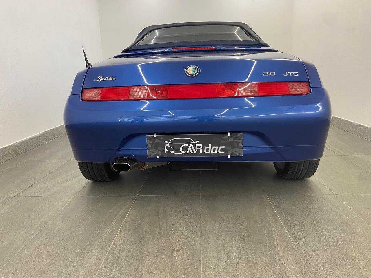 Alfa Romeo GTV Blu Reims