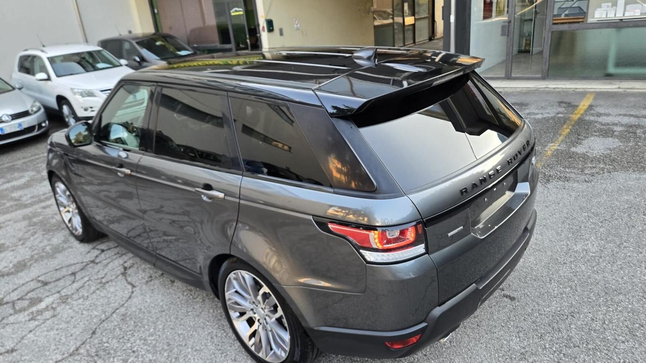 Land Rover Range Sport 3.0 TDV6 HSE Dynamic Editio