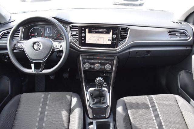 VOLKSWAGEN T-Roc 1.6 TDI SCR Business BMT *NAVIGATORE*