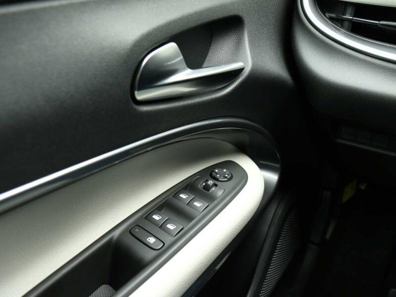 FIAT 600 (2023-->) 600 Hybrid 145 CV DCT MHEV L...