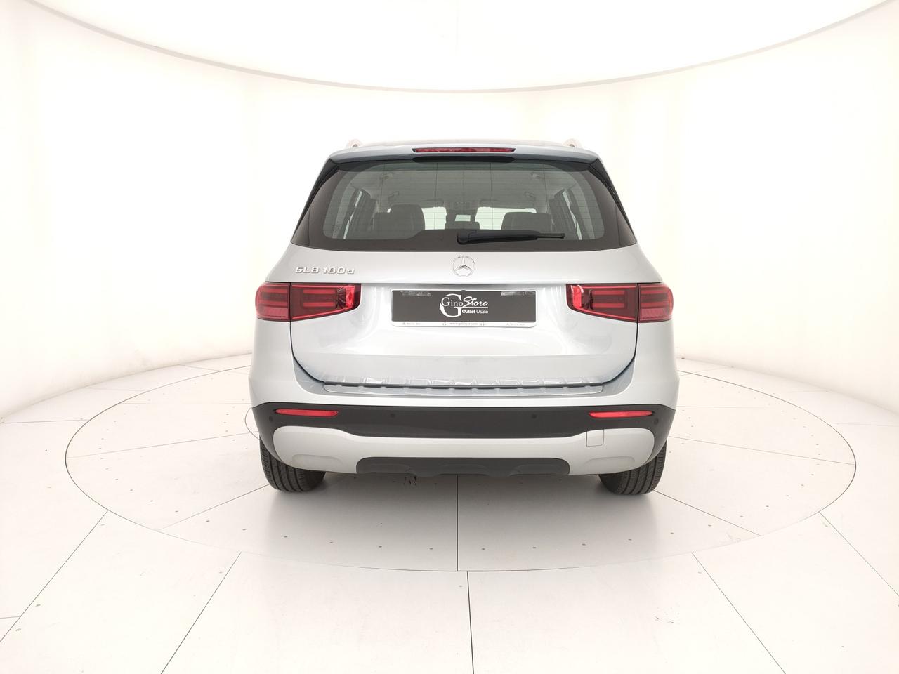 Mercedes-Benz GLB 180 d Advanced auto