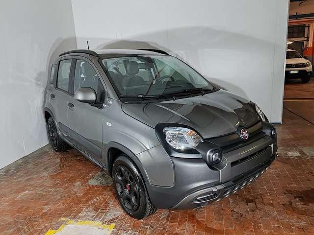 Fiat Panda 1.0 Hybrid 70cv Cross+Clima Auto 36 Rate da 177,95