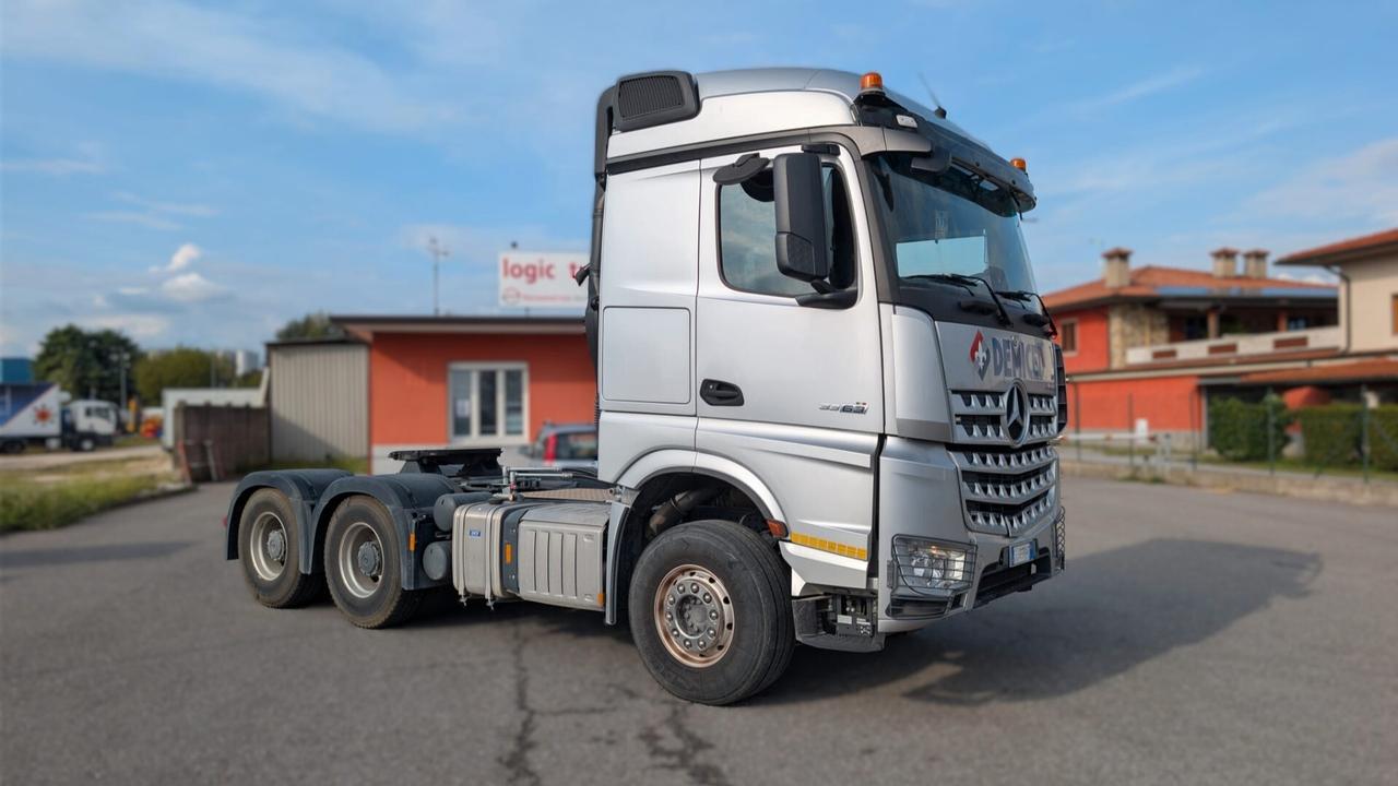 TRATTORE STRADALE MERCEDES AROCS 3363 LS