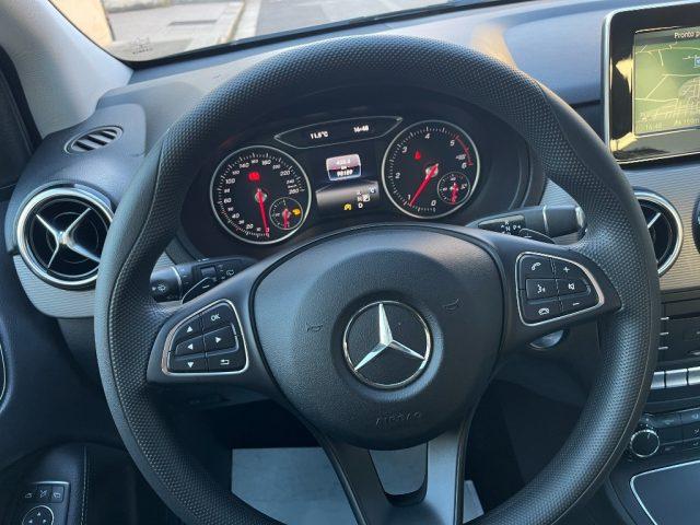 MERCEDES-BENZ B 180 d Automatic Business Extra