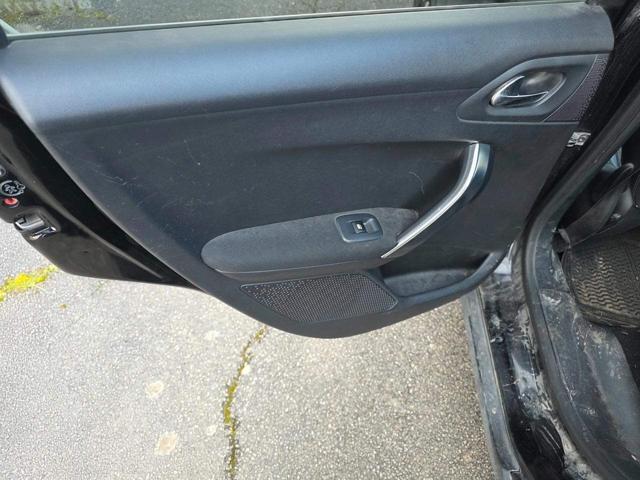 Peugeot 2008 BlueHDi 100 Allure