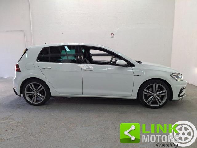 VOLKSWAGEN Golf 1.5 TSI ACT DSG 5p. R-Line GARANZIA INCLUSA