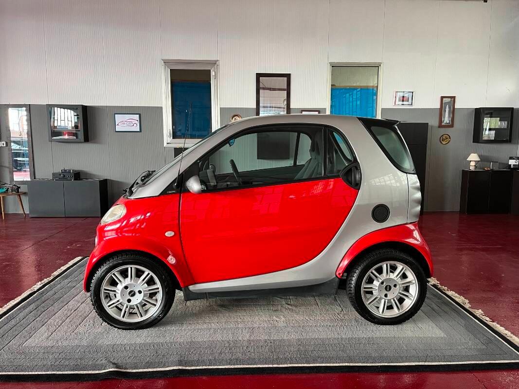 Smart Fortwo 0.6 Smart&Pure 55cv