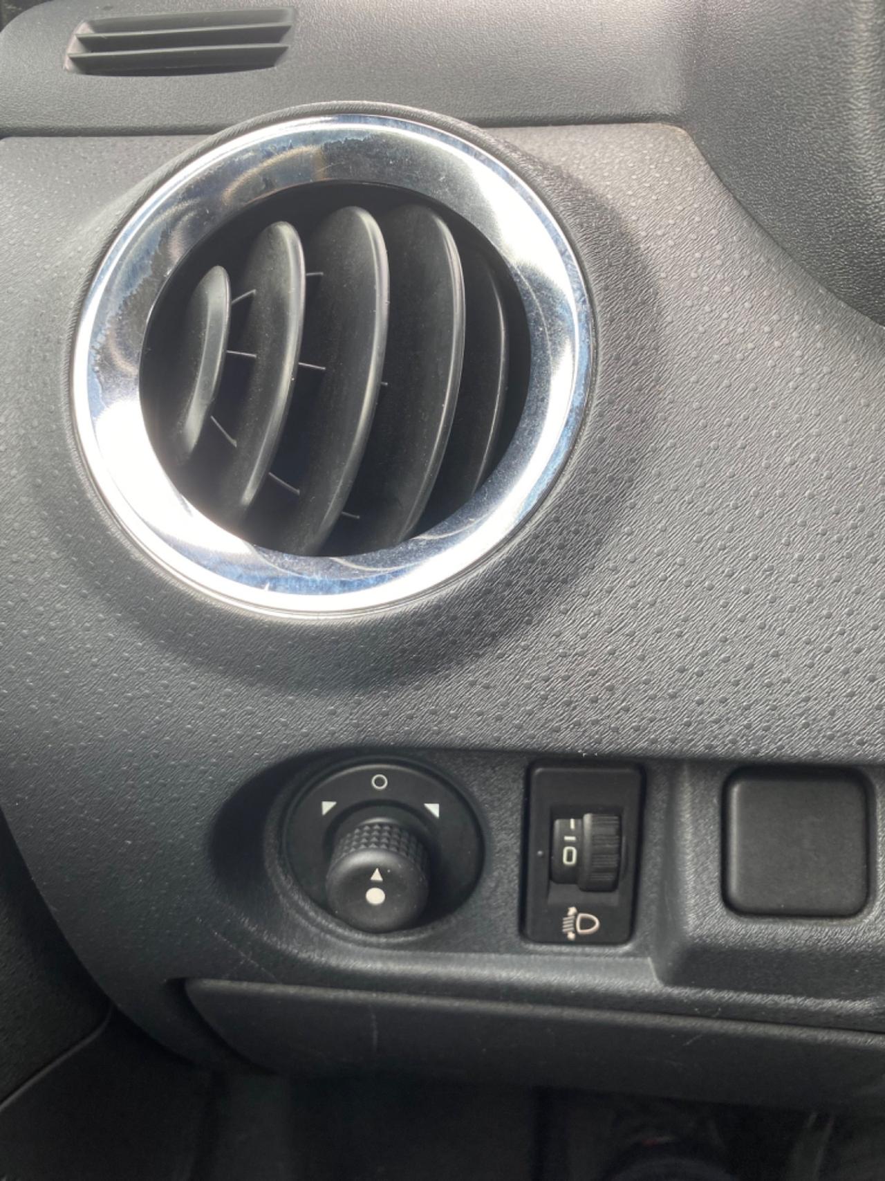 Citroen C3 1.4 HDi 70CV airdream Exclusive Style