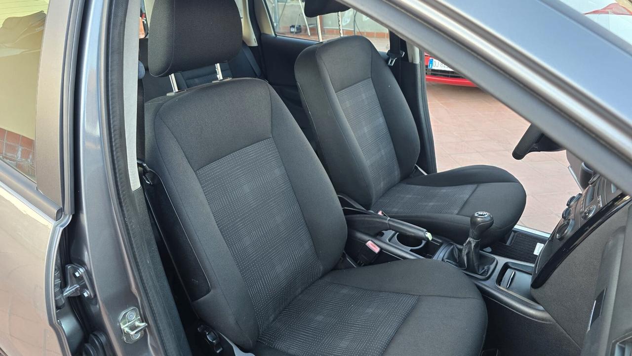 Mercedes-benz A 160 CDI BlueEFFICIENCY Avantgarde