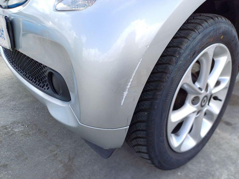 smart fortwo 1.0 Youngster 71cv twinamic