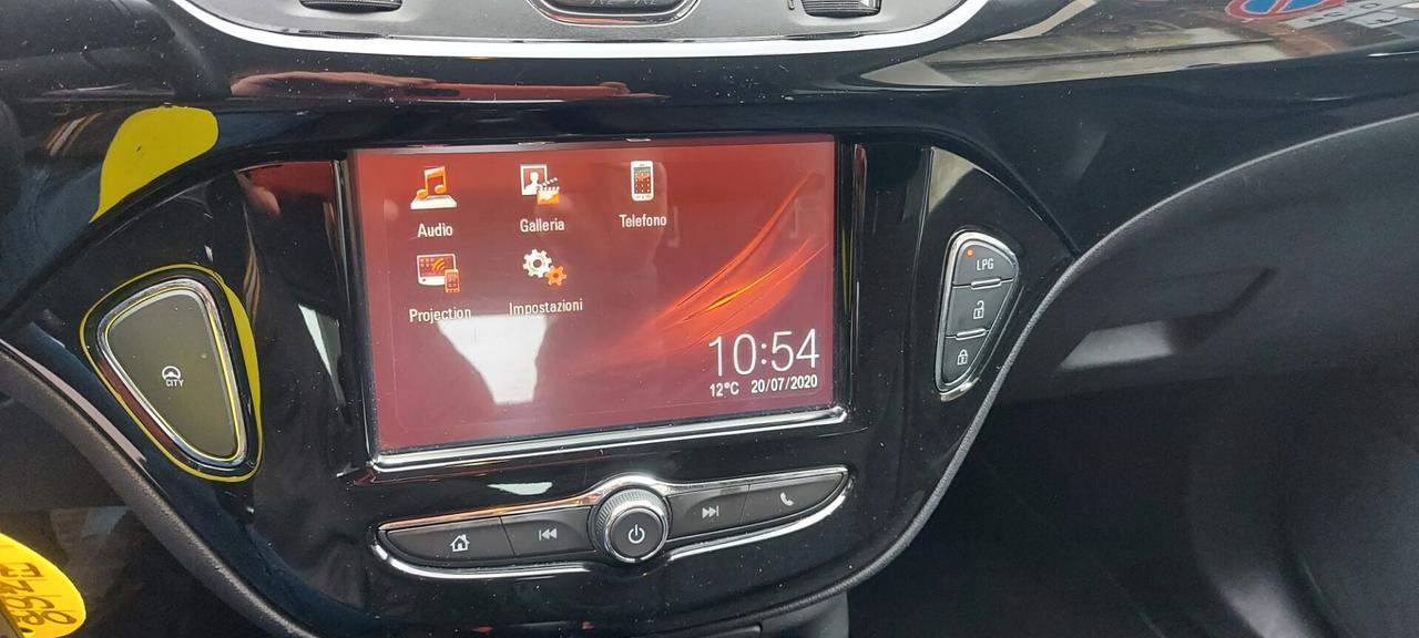 Opel Corsa 1.4 90CV GPL Tech 5 porte 120 BLACK EDIT.