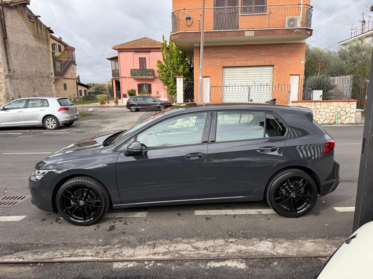 Volkswagen Golf 2.0 TDI Cerchi 18 Tutto Incluso