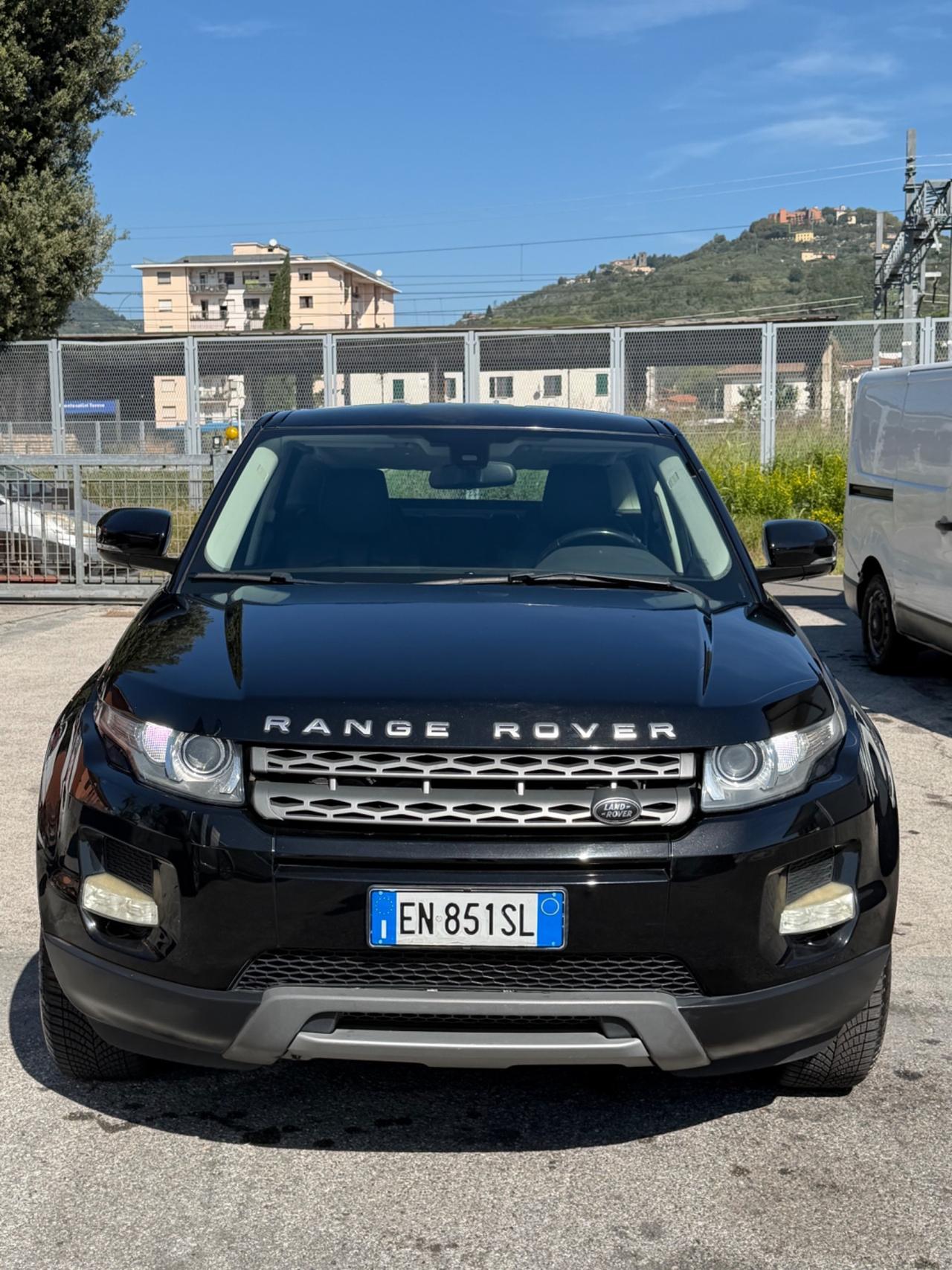 Land Rover Range Evoque 2.2 TD4 5p