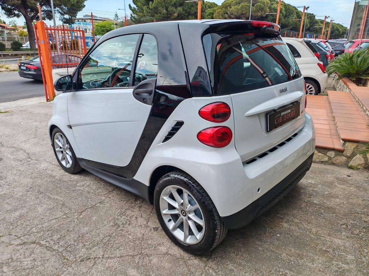 Smart ForTwo 1000 62 kW coupé passion