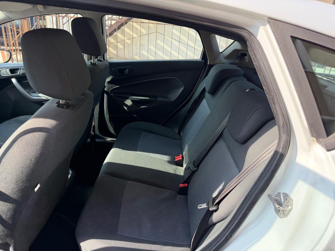 Ford Fiesta 1.2 Benzina Ok Neopatentati