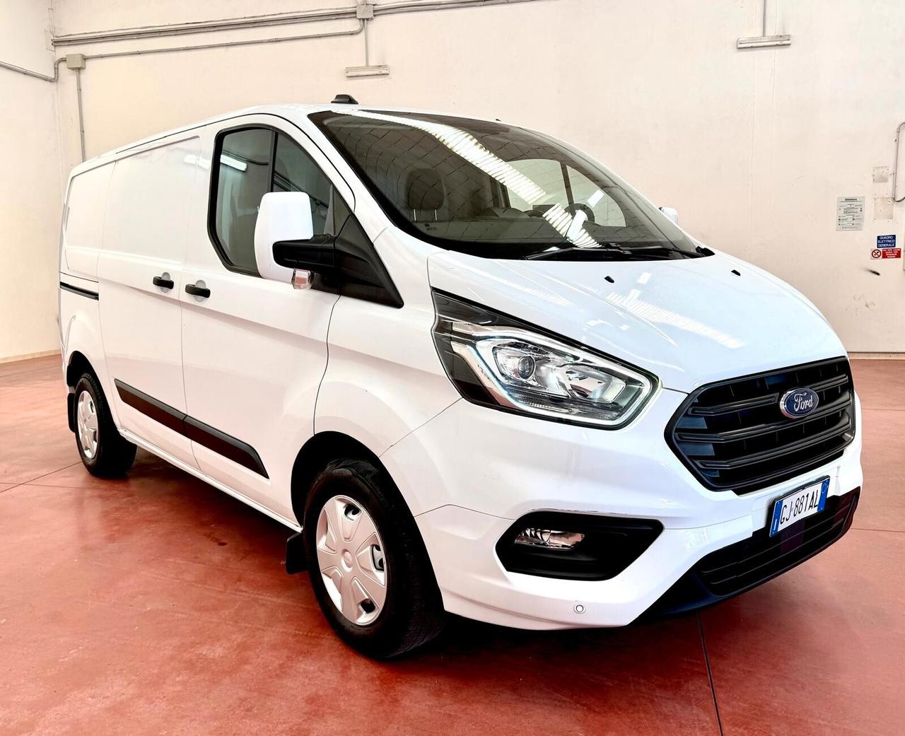 Ford TRANSIT CUSTOM 130CV MHEV L1H1 +IVA