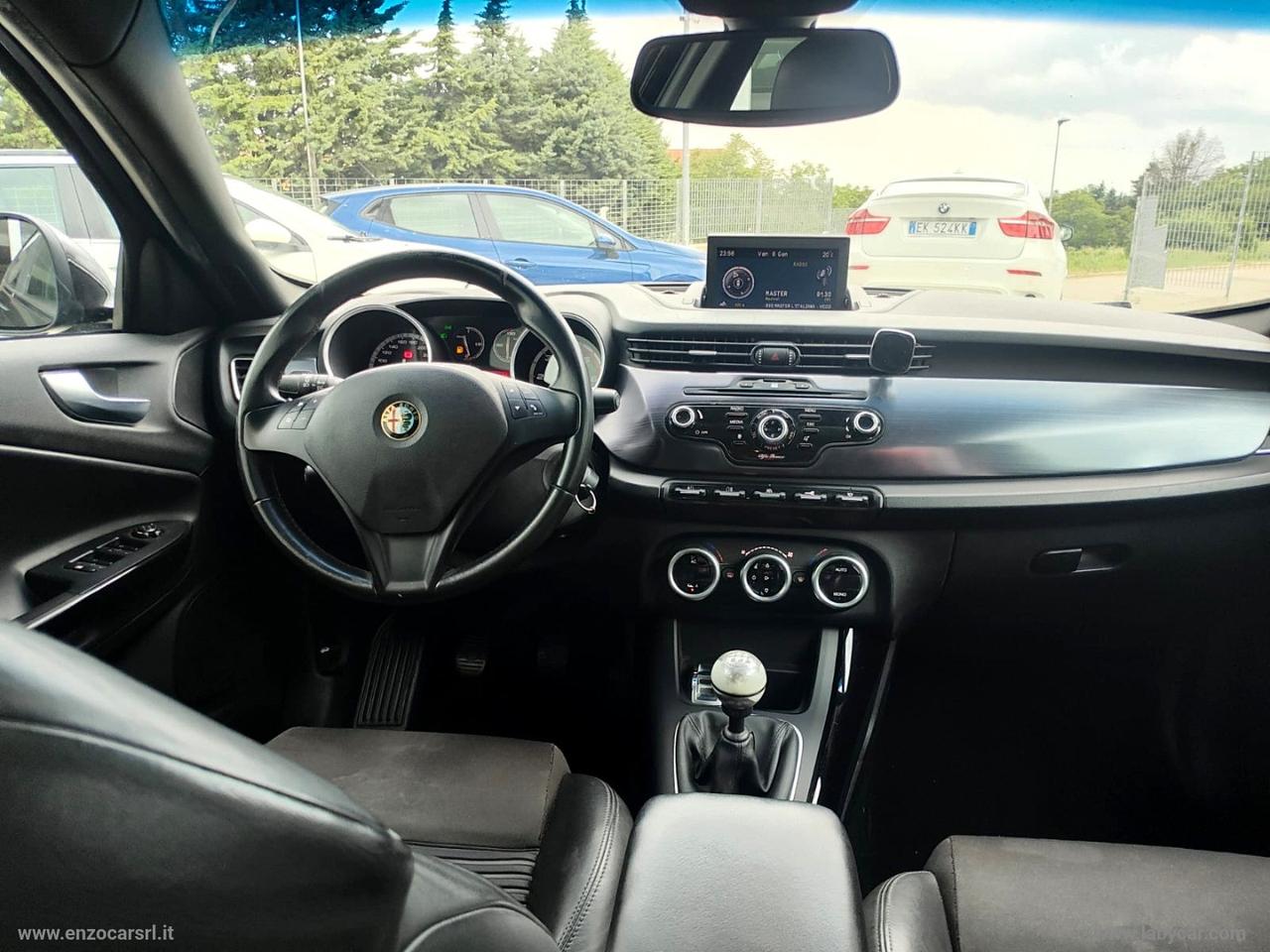 ALFA ROMEO Giulietta 1.6 JTDm-2 105 CV Distinctive TETTO APRIBILE