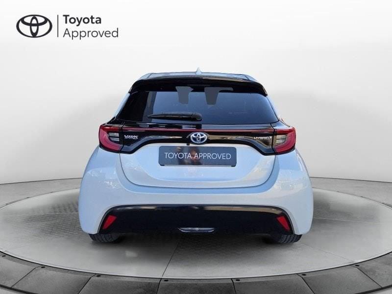 Toyota Yaris 4ª serie 1.5 Hybrid 5 porte Lounge