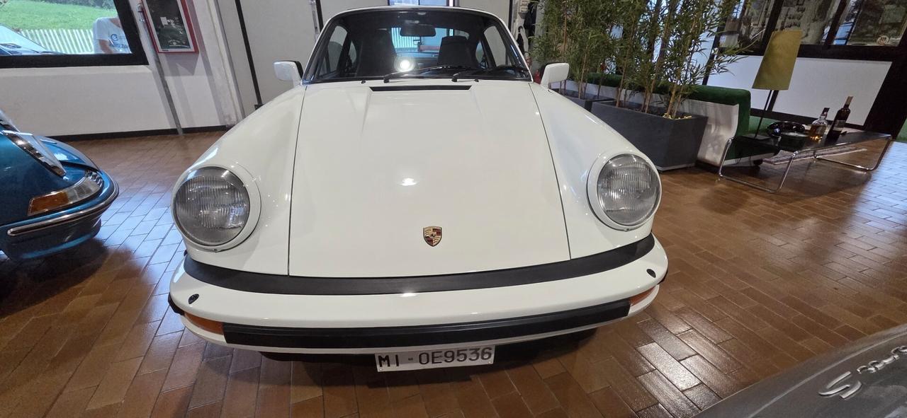 Porsche 911 3200 coupe Book service Asi Oro Areokit