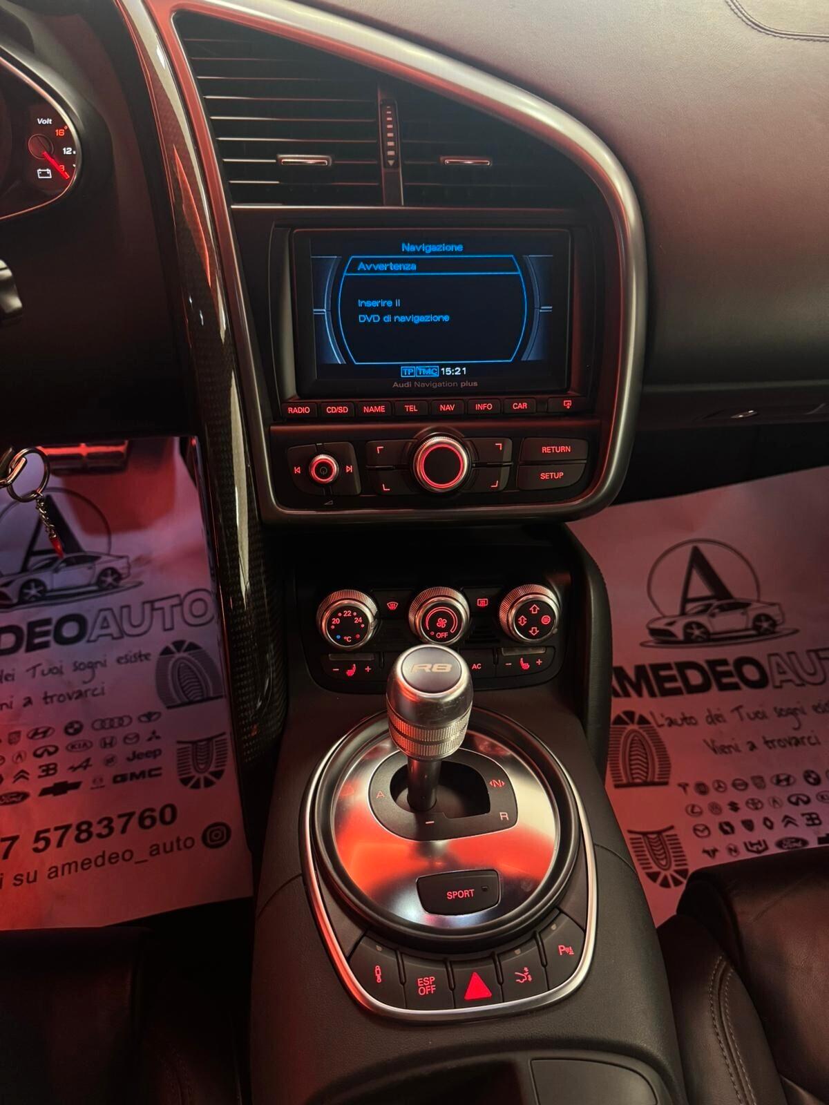 Audi R8 4.2 V8 FSI quattro R tronic