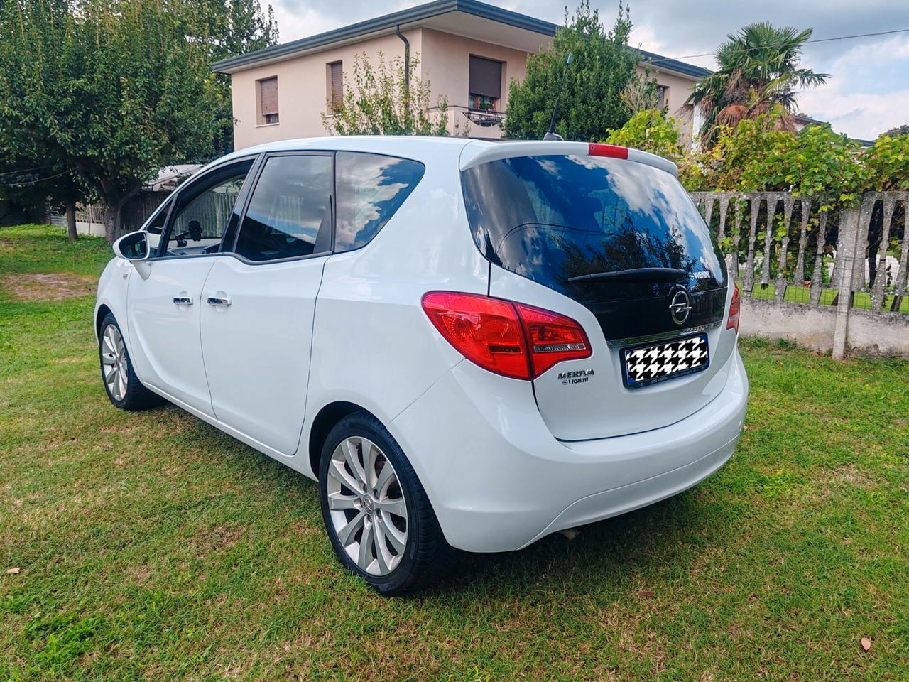 Opel Meriva 1.4 16V GPL" Perfetta di tutto