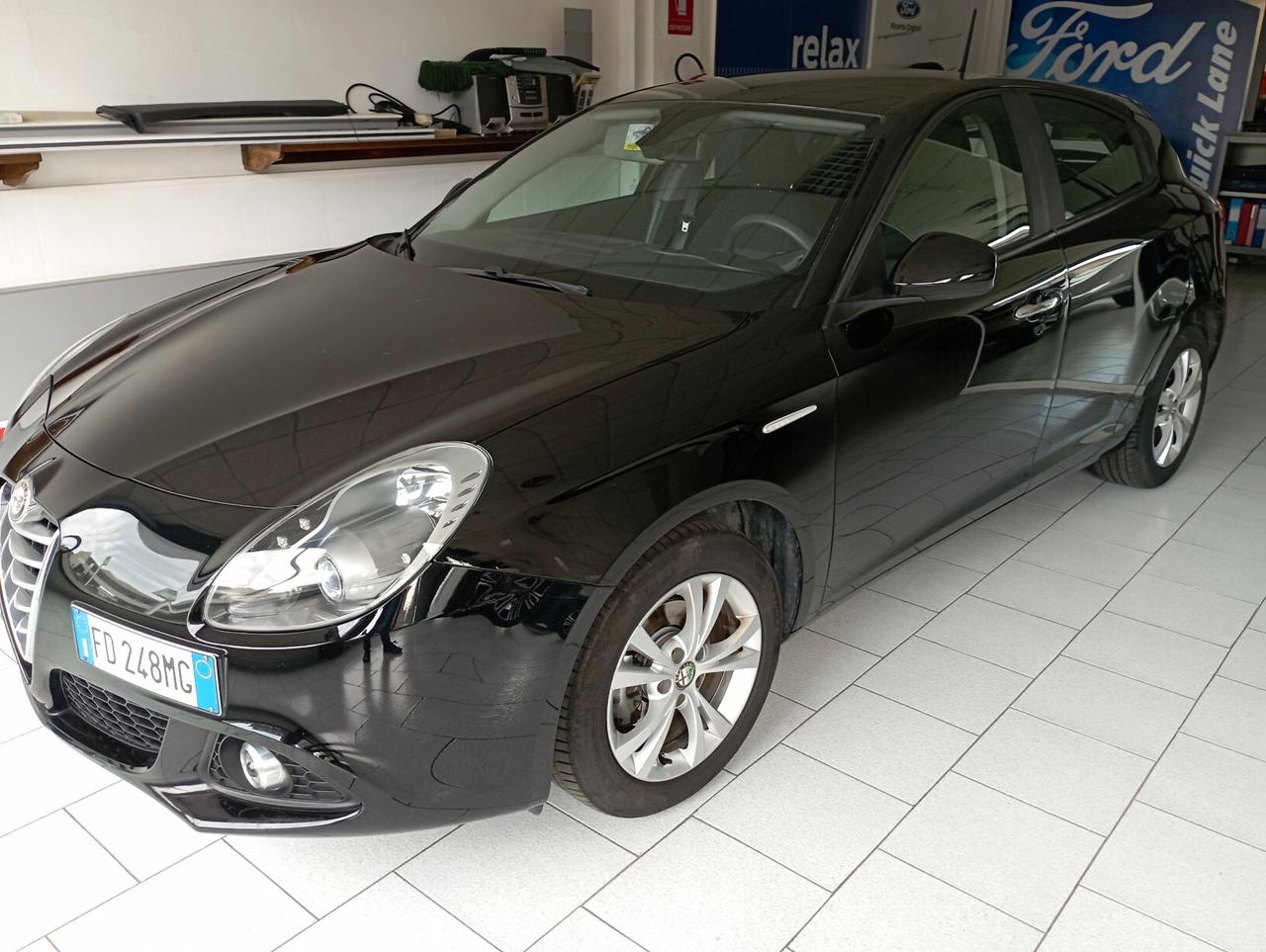 Alfa Romeo Giulietta 1.6 JTDm-2 120 CV Distinctive