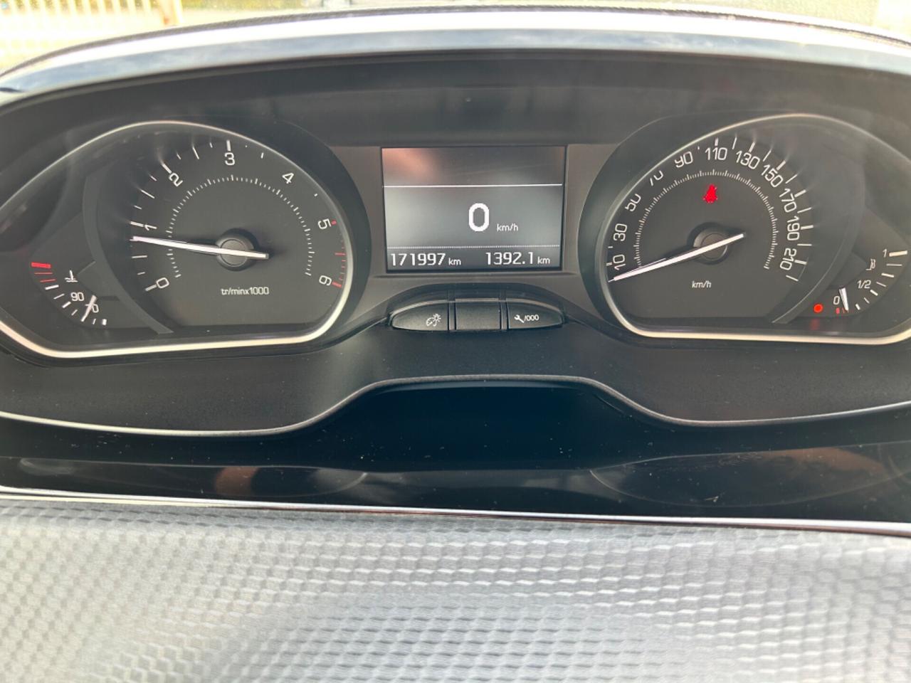 Peugeot 208 GARANZIA 12 MESI 1.6 BlueHDi CV75 Allure
